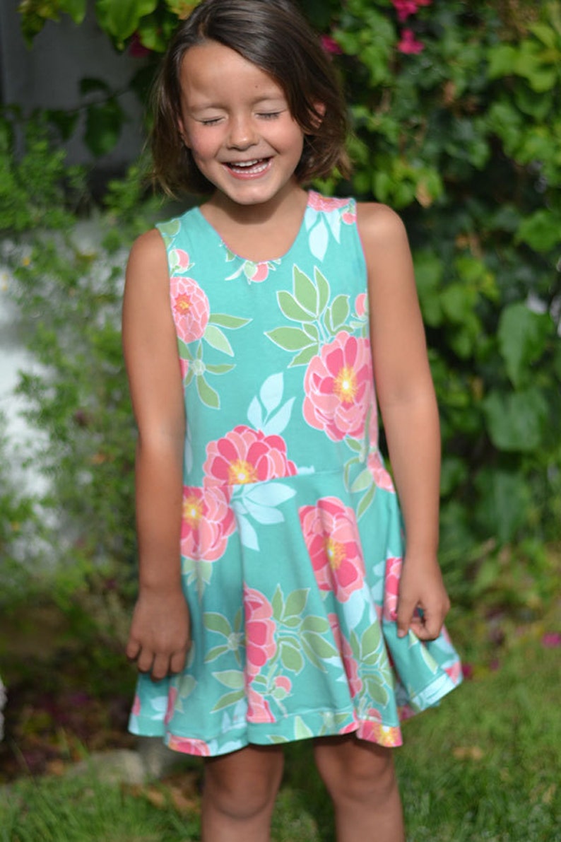 INSTANT DOWNLOAD Juliet Dress Sizes 12/18M to Size 10 PDF Sewing Pattern and Tutorial image 2