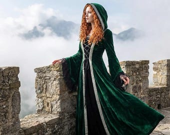 Medieval Emerald Green Velvet Hooded Dress, Renfaire Witch Wizard Cosplay Costume SCA LARP