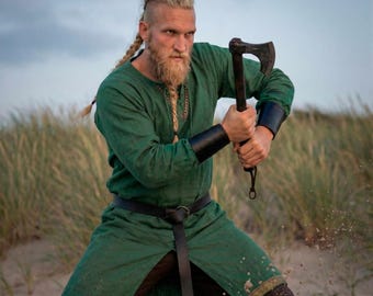 Middeleeuws Vikingkostuum voor heren - linnen tuniek, broek, riem en bretels | Renaissance Faire LARP-cosplayoutfit