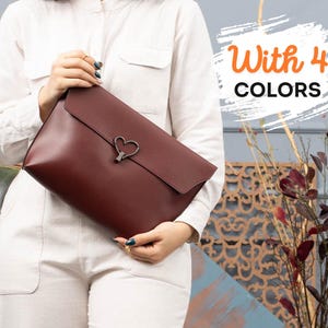 Vegan Leather Crossbody Purse for Women I Small Leather Cross Body Bags for Women in Soft Leather I Clutch with Long Strap I Leather Purse