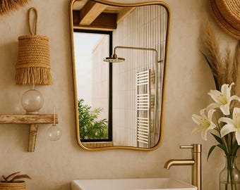 Gold Wavy Mirror – Asymmetrical Aesthetic, Modern Italian Design