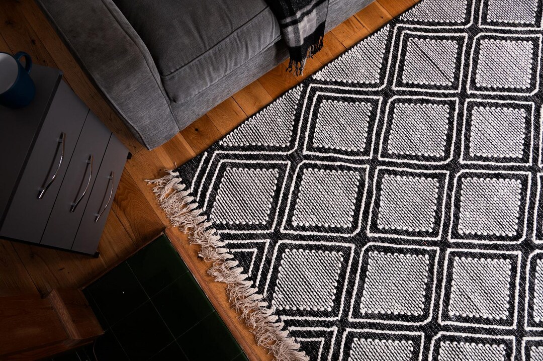 White Rug With Diamond Pattern Black & White Diamond Pattern Cotton Rug – Handwoven Boho Area Rug - Etsy
