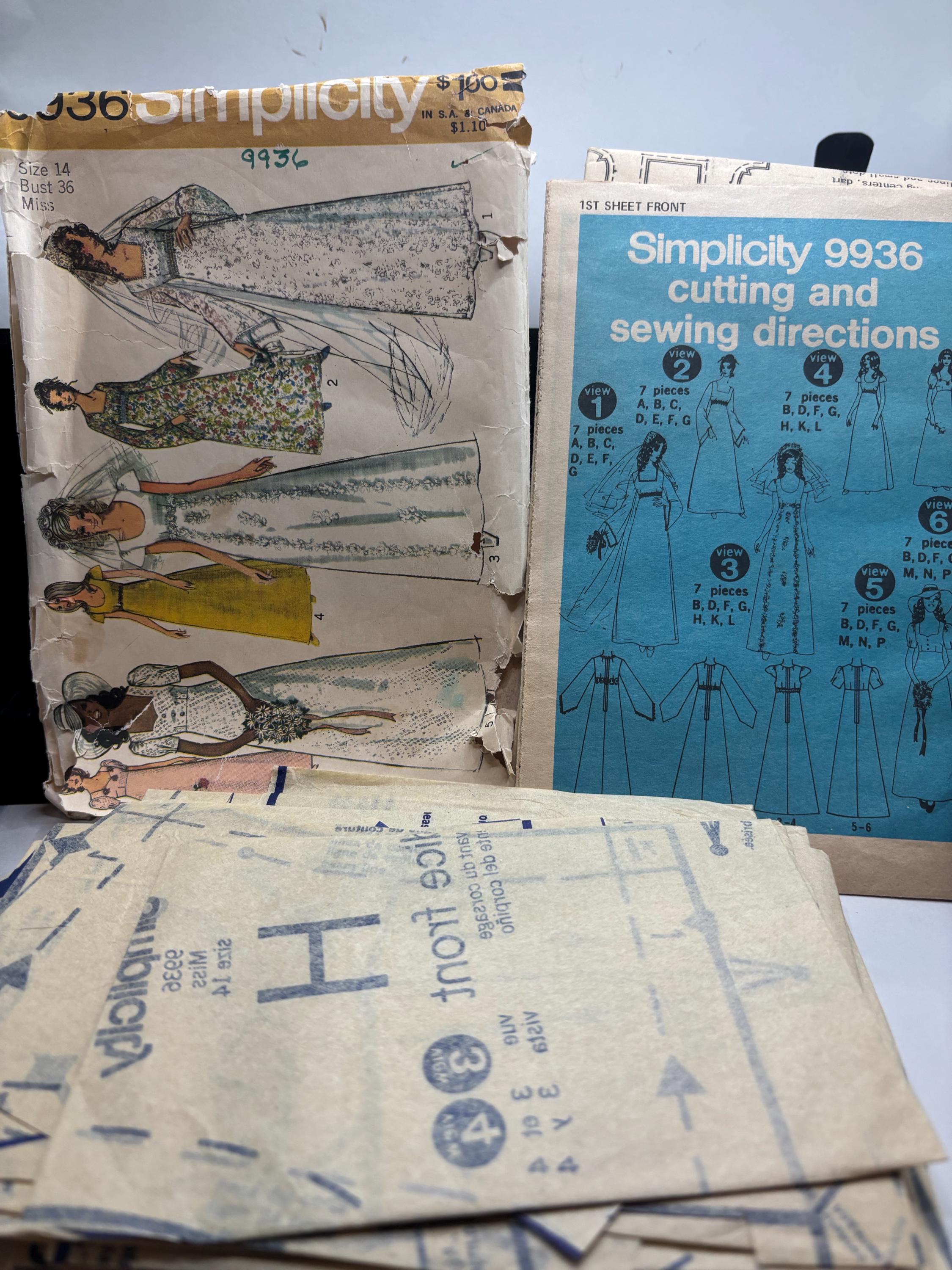 Vintage 1970s Simplicity 9936 Wedding & Bridesmaid Dress Pattern - Size 14 - Boho Romance with Puff Sleeves Empire Waist  Complete and Cut - Thumbnail 4