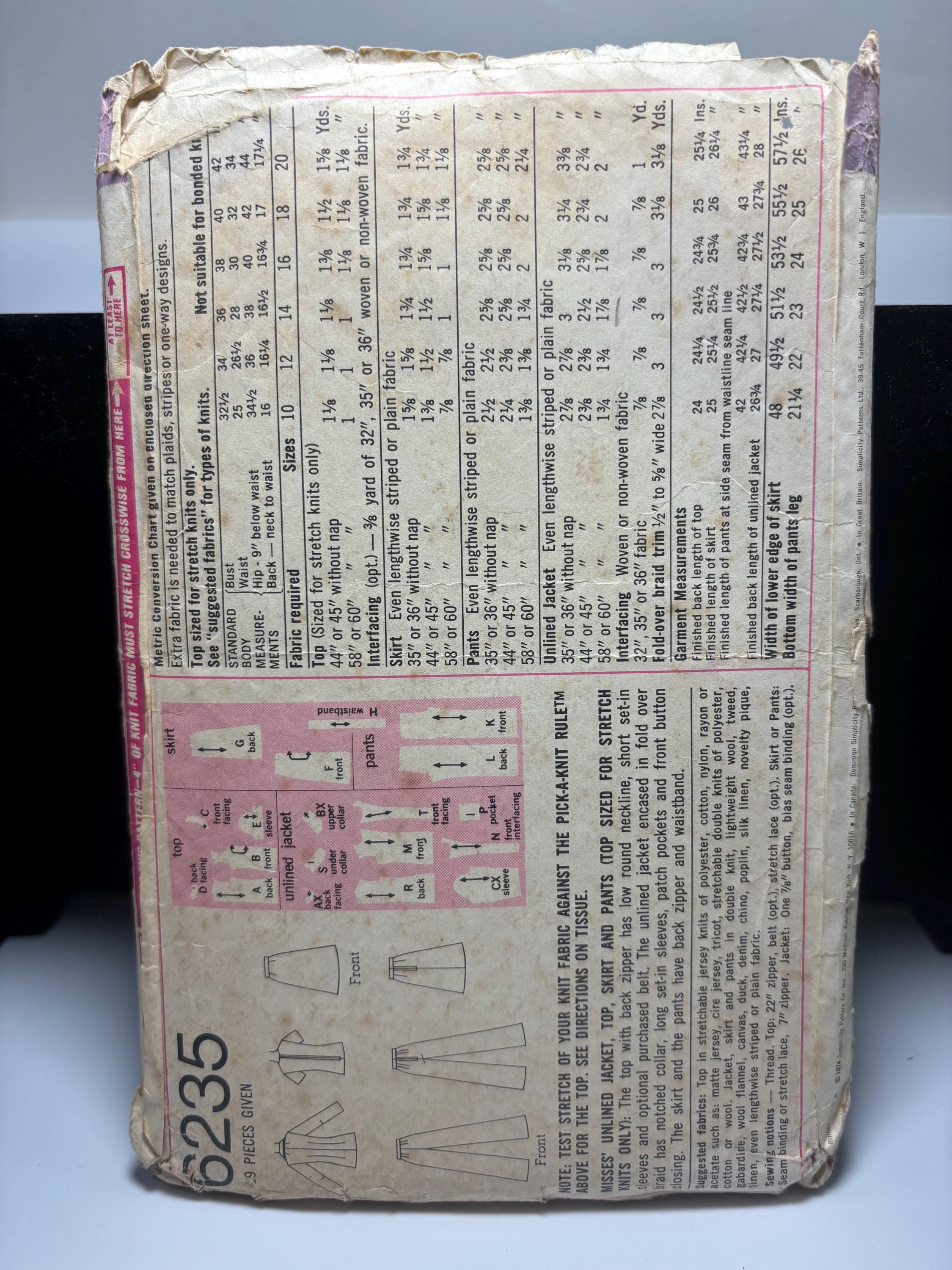Vintage Simplicity 6235 1970s Women’s Mix-and-Match Wardrobe Pattern – Size 14 – Complete & Cut – A Combination for Every Day of the Week - Thumbnail 3