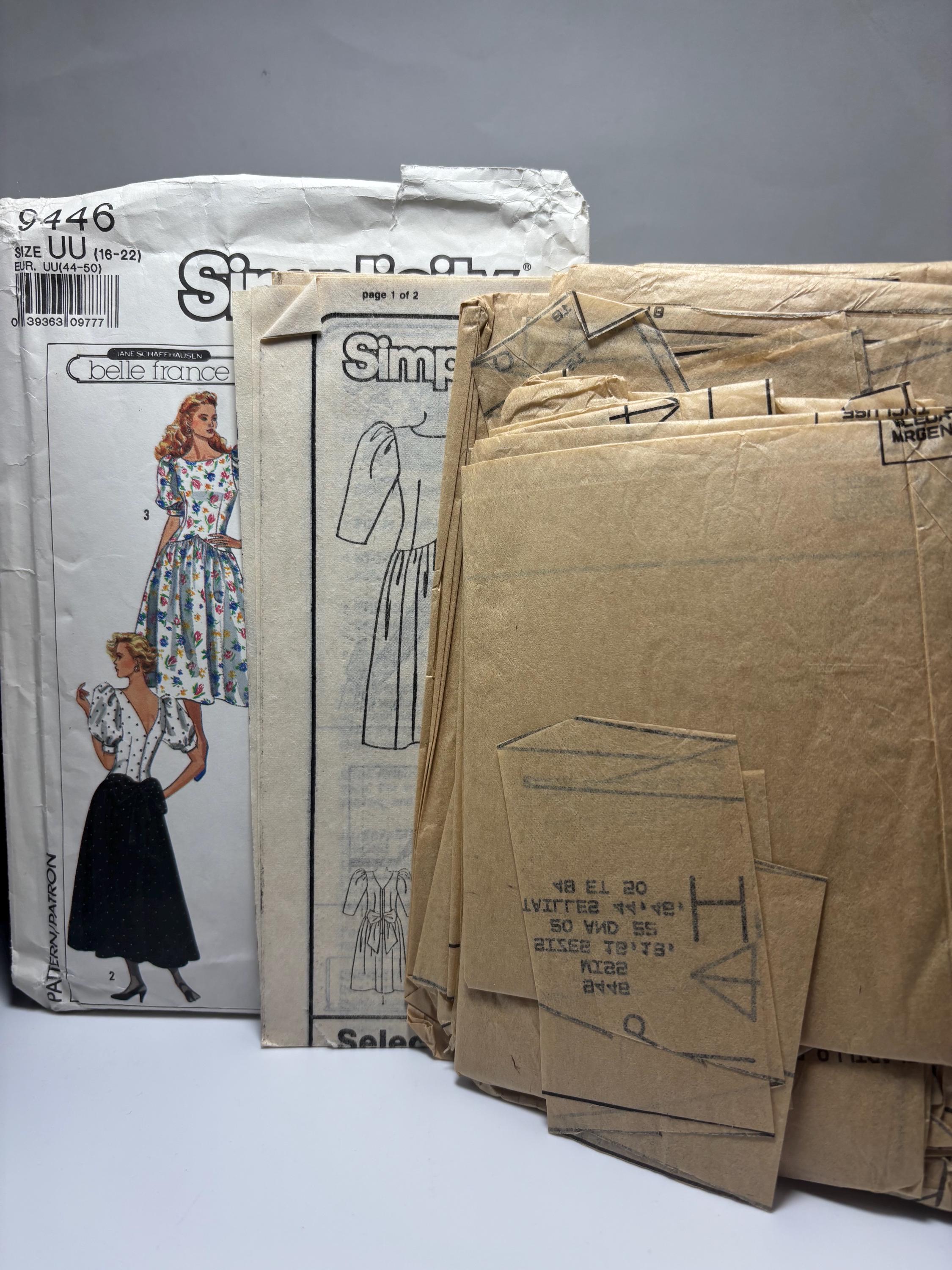 Simplicity 9446 (1980s) “Belle France” Dress Pattern – Size 18–22 – 1984 Sixteen Candles School Dance Edition – Complete & Cut - Thumbnail 4