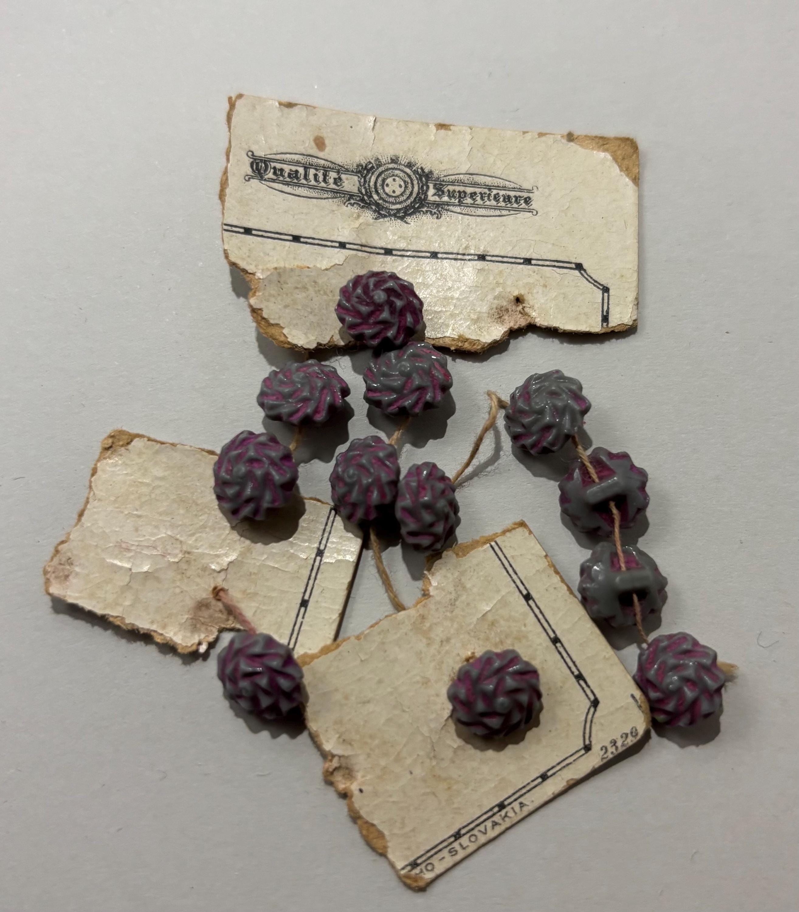 Antique Mauve & Lavender Glass Buttons – Style No. 2329 – Set of 12 Art Deco Swirl Buttons – Czech Slovakia – 1/4” Diameter