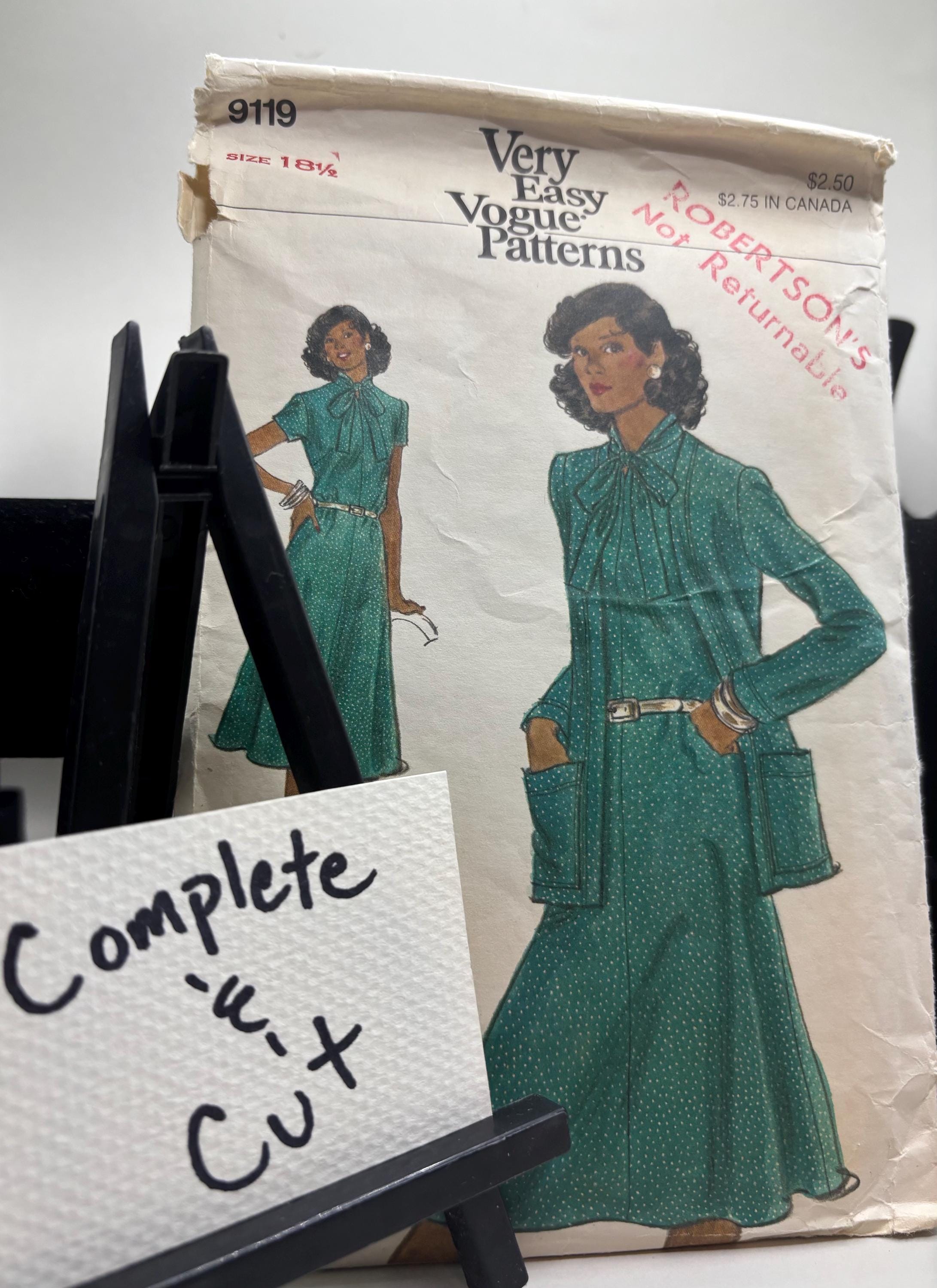 Vogue 9119 Sewing Pattern - 1970s Misses Size 18 1/2 Dress with Pockets & Tie Neck - Very Easy Vogue - Vintage Complete and Cut