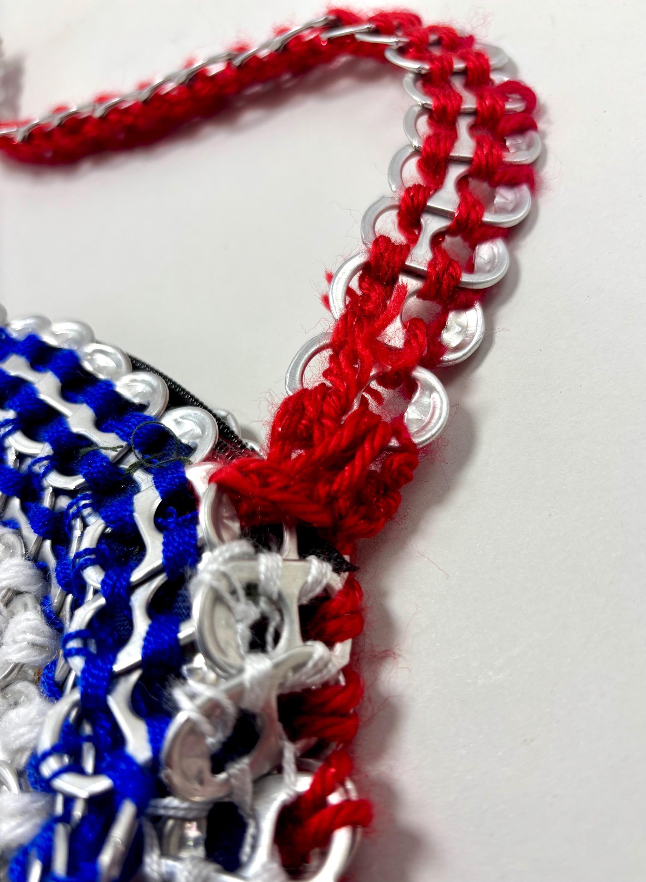 Vintage Handmade Soda Tab Circle Purse – Woven Red, White & Blue Yarn, Pop-Top Shoulder Bag Upcycled Recycled Boho Statement Accessory - Thumbnail 4