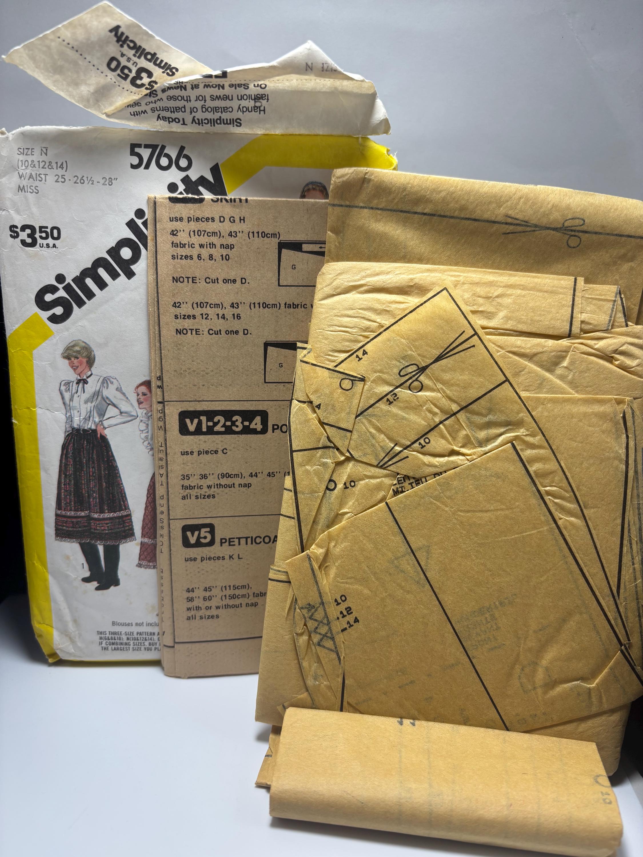 Vintage Simplicity 5766 (1970s) Western Prairiecore Petticoat Skirt Pattern – Size 10–14 – Complete & Cut – Grit, Dust and Ribbon Trim - Thumbnail 4