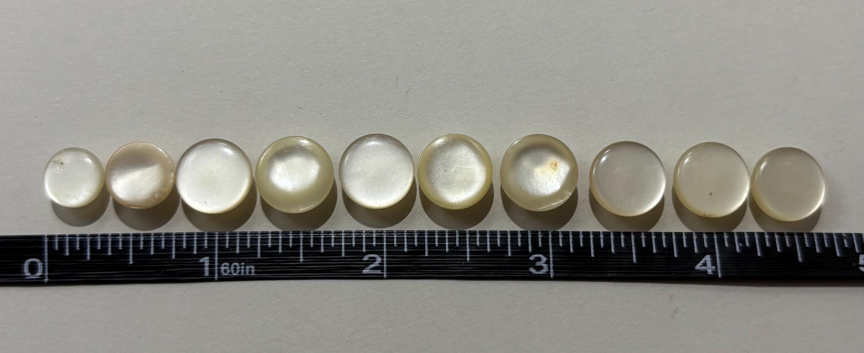 Vintage 1950s Pearlized Plastic Cardigan Buttons – Set of 10 Sweater Girl Shank Buttons, about 1/4" & 1/2" - Thumbnail 3