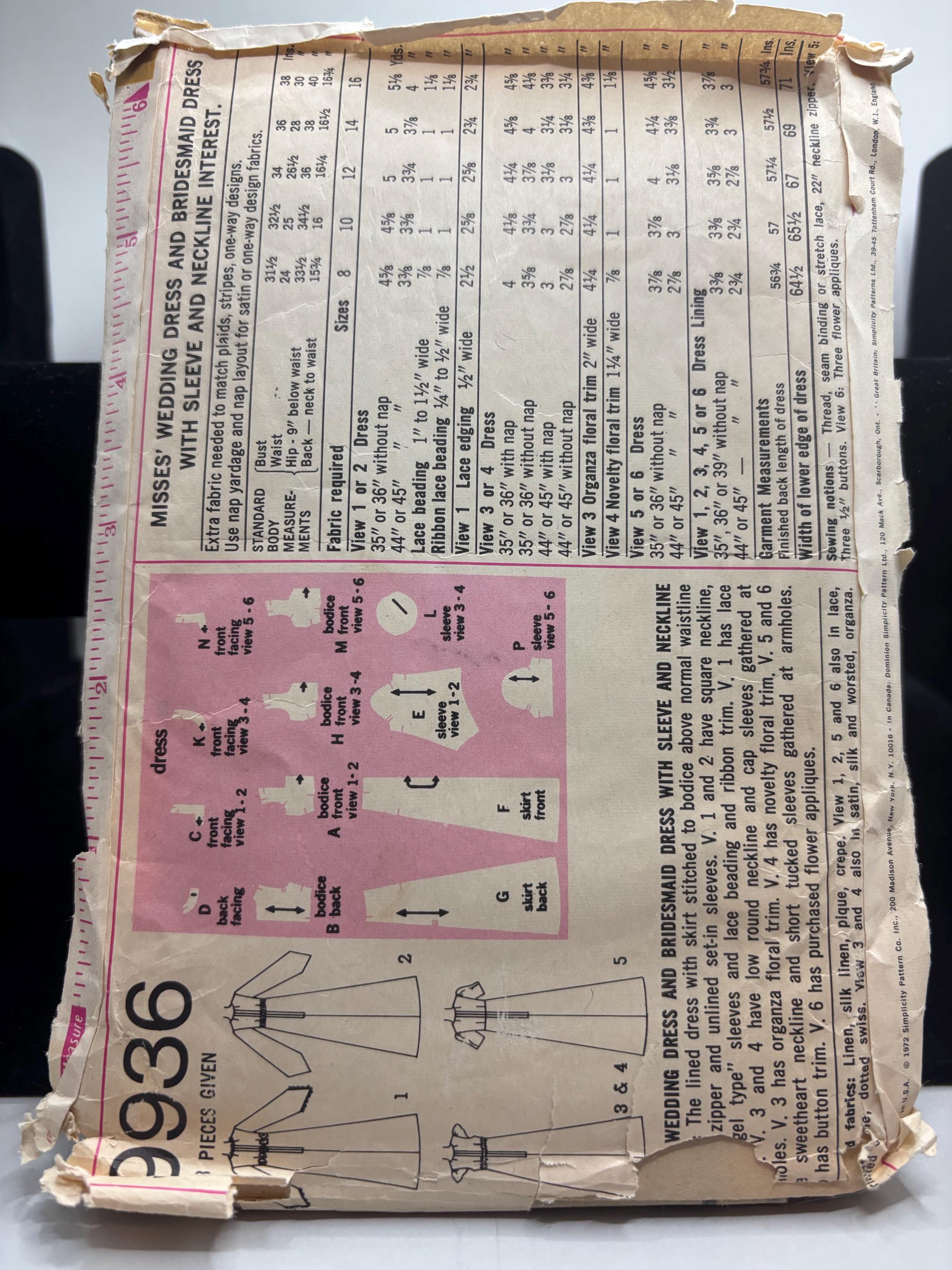 Vintage 1970s Simplicity 9936 Wedding & Bridesmaid Dress Pattern - Size 14 - Boho Romance with Puff Sleeves Empire Waist  Complete and Cut - Thumbnail 3