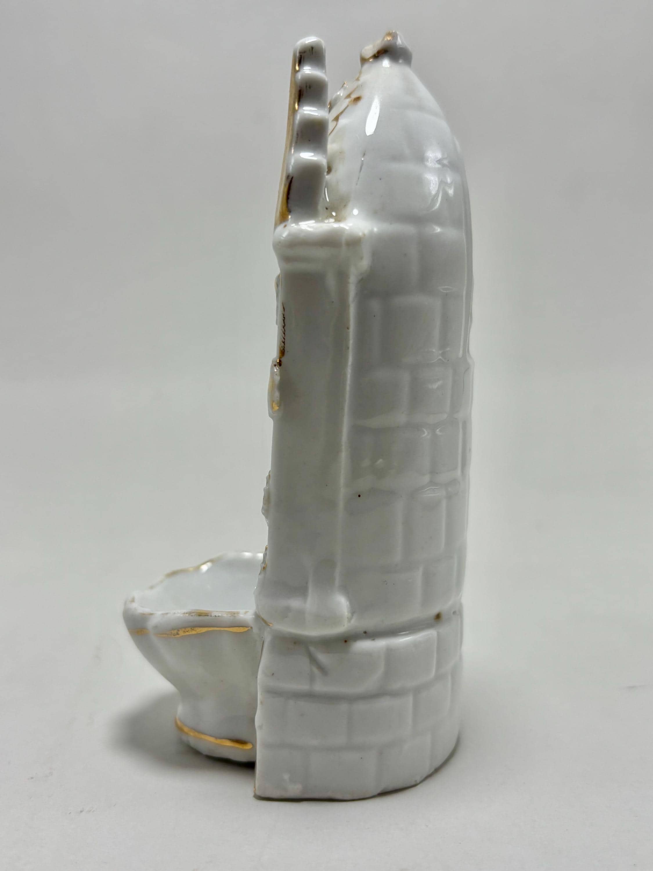 Antique French Vieux Paris Holy Water Font – Porcelain Madonna & Child in Gothic Niche with Gold Gilt Accents Catholic Gift for the Devoted - Thumbnail 6