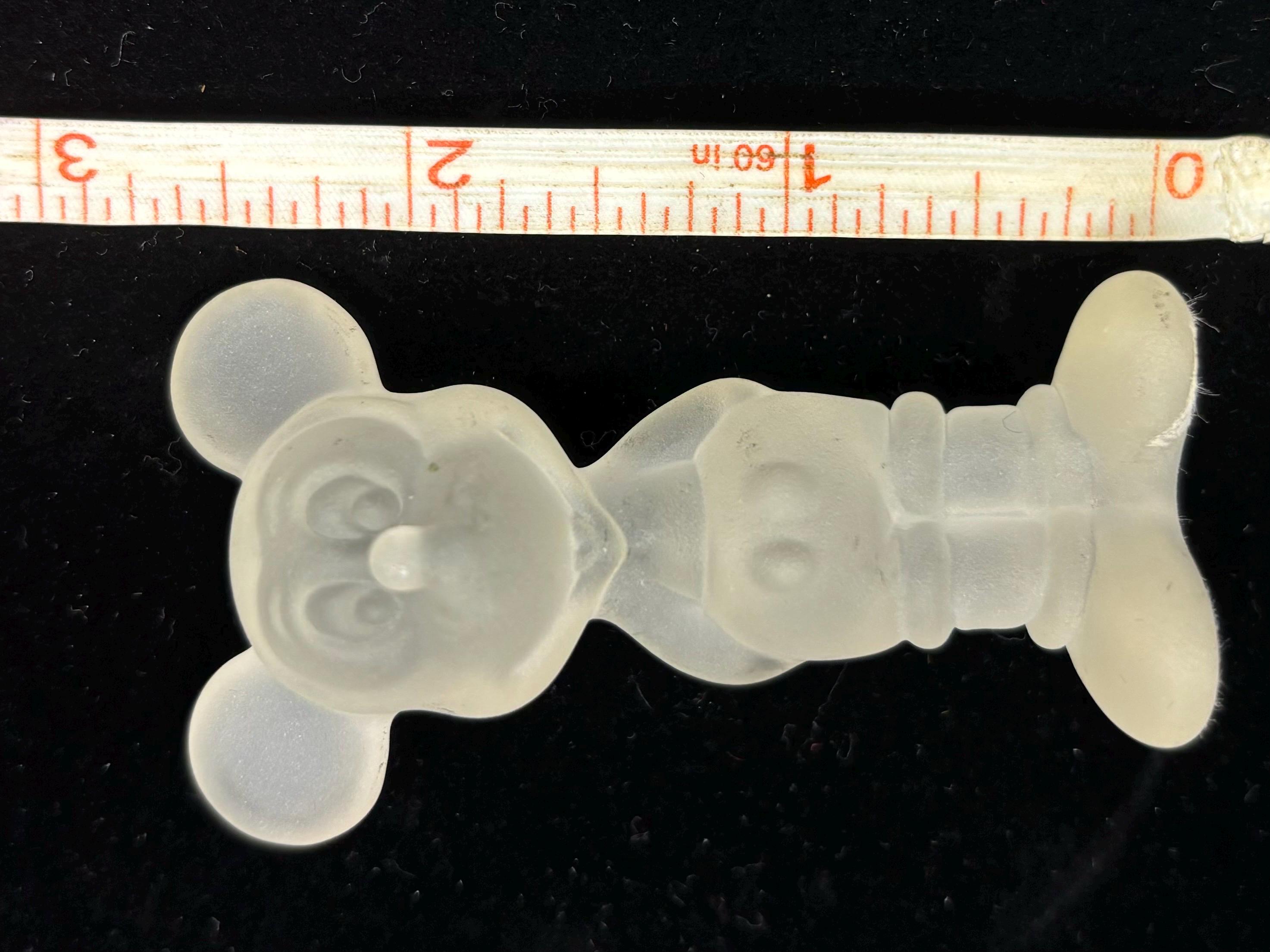 Vintage Frosted Glass Mickey Mouse Figurine – A Must-Have for Disney Collectors & TCG Fans – Classic Disney Collectible - Thumbnail 5