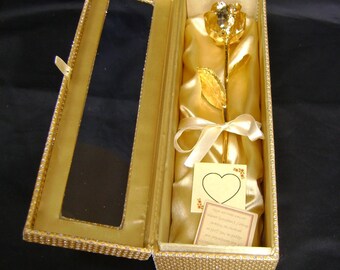 Valentine&#39;s Day Special Gift  - 11 Inch Real Rose Dipped in 24K Gold in Handcrafted Egyptian Gold Casket Design Box NEW