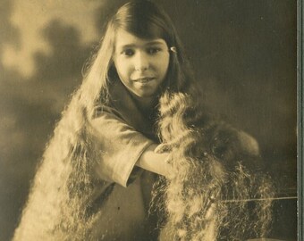 Young Girl With LONG CURLY HAIR - Portrait in Folding Frame - Photo by Romane Studio