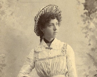 Woman in Amazing VICTORIAN GOWN + BONNET - Lowell, Massachusetts - Stylish 1890s Cabinet Card Photo