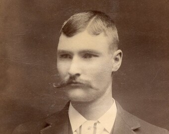Handsome Man with Stylish MOUSTACHE - Minneapolis Minnesota - 1890s Cabinet Card Photo by Anderson