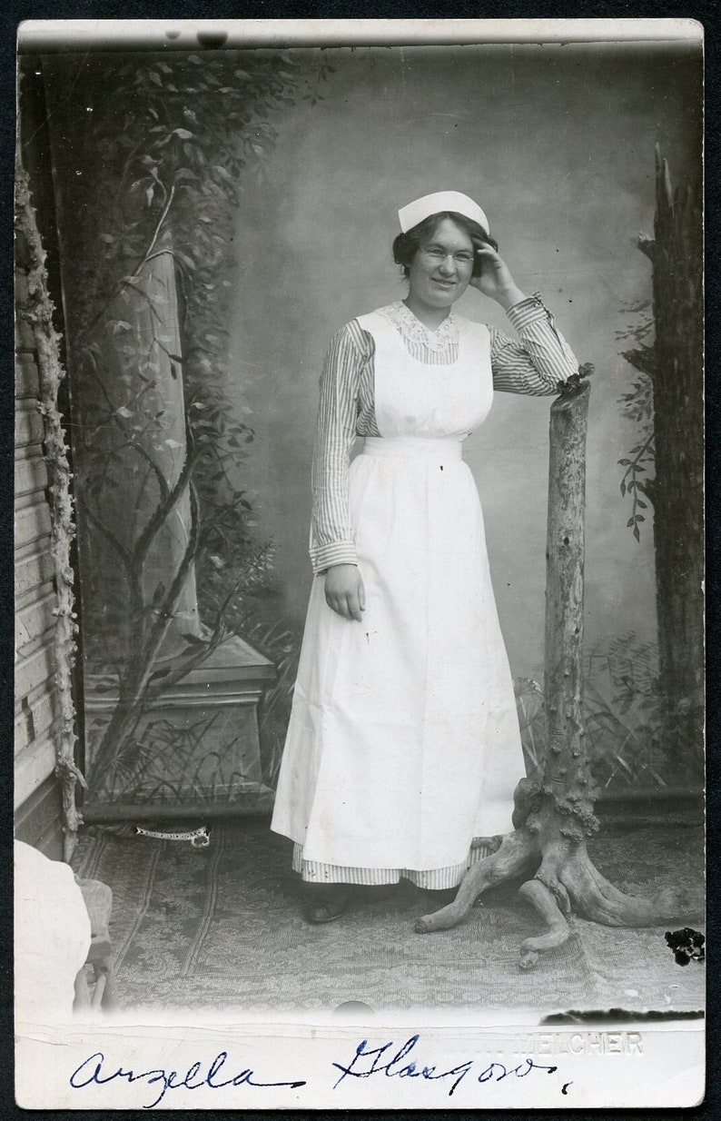 NURSE Young Woman in Early 1910s Portrait Photo Postcard image 1