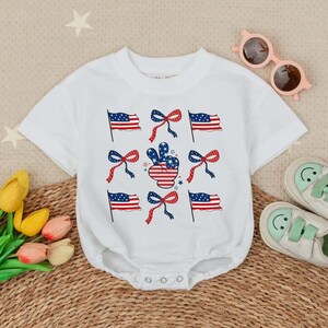 American Peace Hand First 4th of July, 4th of July Baby, Patriotic Baby Bubble Romper, USA Baby romper,4th of July Bodysuit,4th July Romper