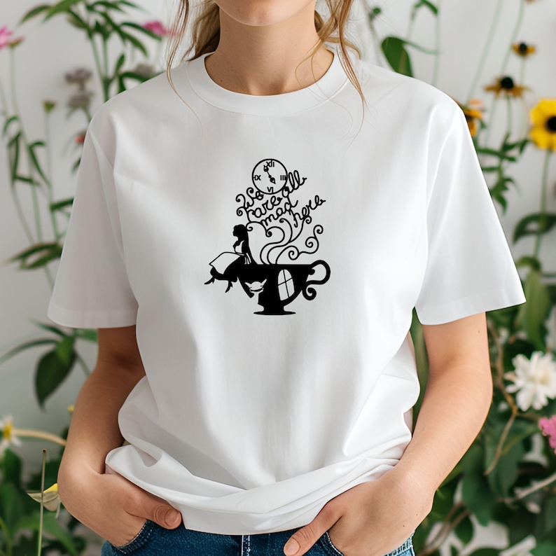 Alice in Wonderland SVG Bundle, Alice SVG, Queen of Hearts PNG ...