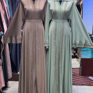 Elegant Abaya for Women – Luxury Dubai Style kaftan – Modest Long Dress with Embroidery –Occasion abaya set -Kaftan maxi long dress