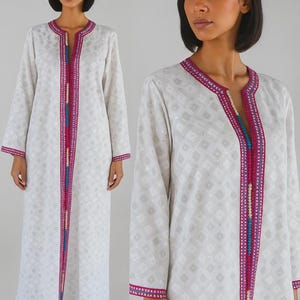 Moroccan Wedding white Caftan – Colorful Embroidered Boho Bridal Gown – Handmade Hippie Dress – Plus Size kaftan Maxi – Luxe Chic caftan