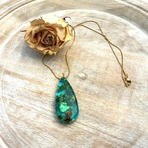 Aqua Tear Drop