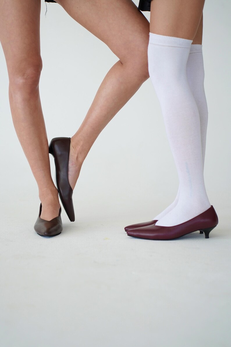 Handmade Leather pointed kitten heels image 14