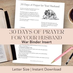 Peut inclure: Panneau en bois rustique avec l'inscription "Welcome to our home" en lettres blanches. Le panneau présente une finition vieillie et un design simple et accueillant, idéal pour la décoration de la porte d'entrée.