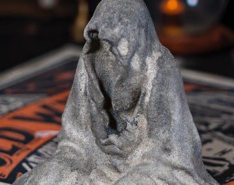 Weathered Suriel Figure | ACOTAR Bookshelf Decor | Grim Reader Statue | Book Nook | ACOTAR Gift | High Lord Inspired | Velaris Fantasy Decor