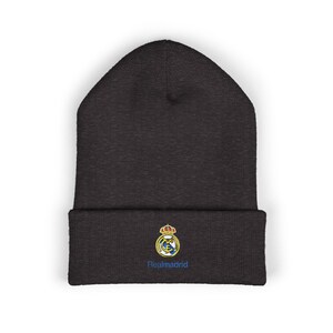 Gorro de punto con puño y escudo del Real Madrid bordado imagen 5