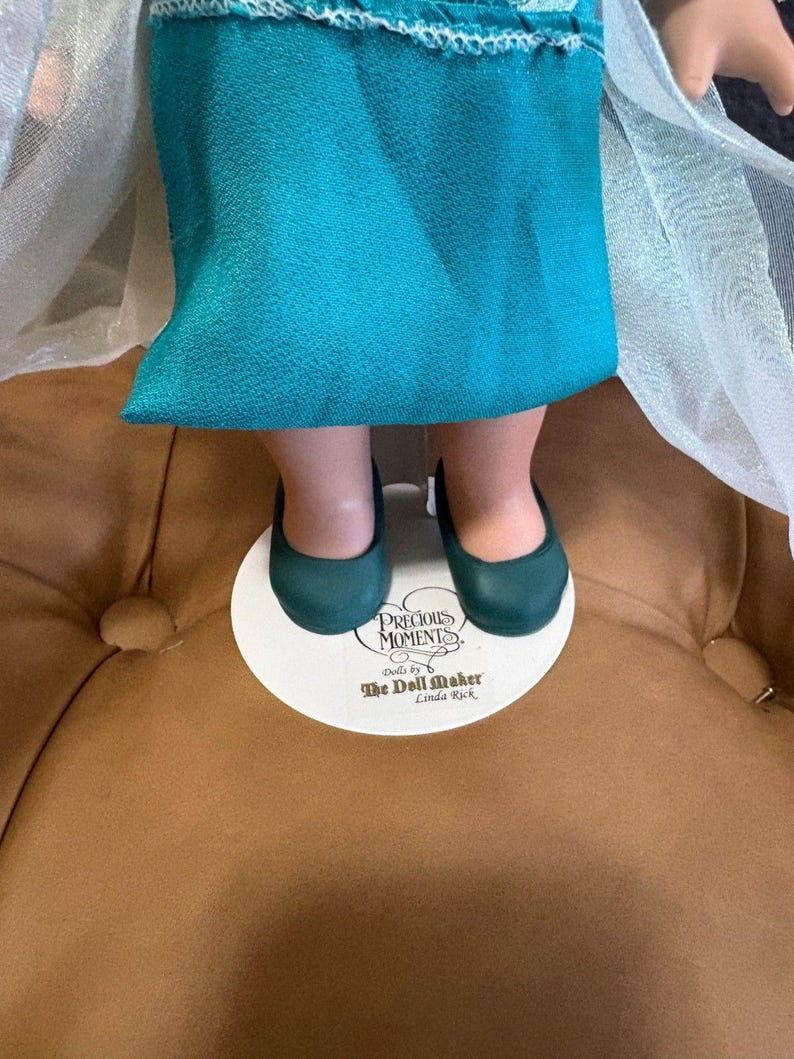 Muñeca Disney Precious Moments Linda Rick Frozen Elsa de 33 cm imagen 9