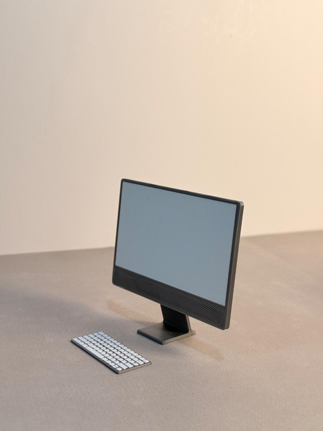 One Scale Computer 1:6 Scale | Imac Computer for Doll House Miniature - Etsy