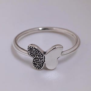 pandora fluttering butterfly silver ring