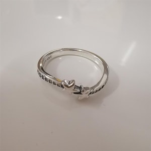 Pandora Shooting Stars Sparkling Ring