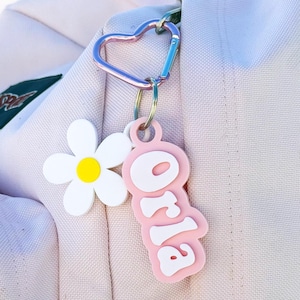 Personalized Daisy Bag Tag Keychain: Custom Name Backpack Charm