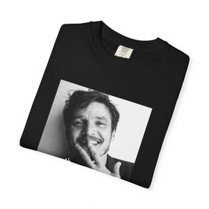 Comfort Colors® Pedro Pascal fan T-shirt, vintage graphic T-shirt, shirt beroemdheid, shirt Mandalorian, Pedro Pascal afbeelding 6