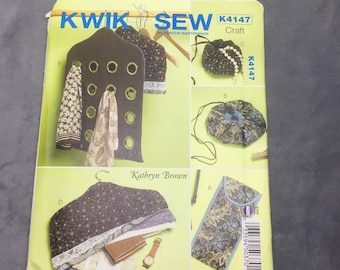 Sewing Pattern, Kwik Sew K4147, Craft Pattern, Jewlery Bag, Glasses Caes and Hangers.