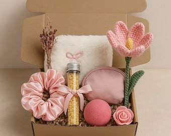 Pregnancy Gift Box - Mom-to-Be – Baby-on-the-Way Gift - Congratulations GiftBox - Expecting Parents Gift - Gender-Neutral New-Parent Gift -