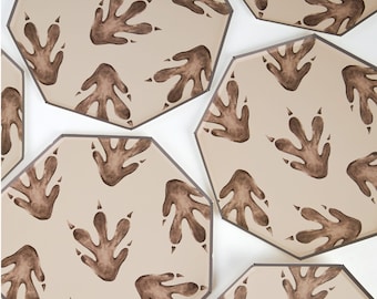 恐竜バースデープレート - 10インチ | 子供向けテーマパーティー用恐竜足跡柄紙皿