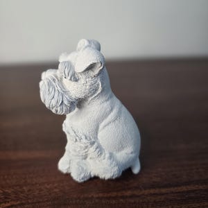 Schnauzer-Skulptur (weiß) – Eine Hommage an Treue, ein Hauch von Stil – Lebenslange Ersatzgarantie Bild 5