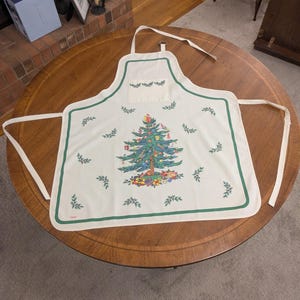 spode christmas apron dress This item is unavailable