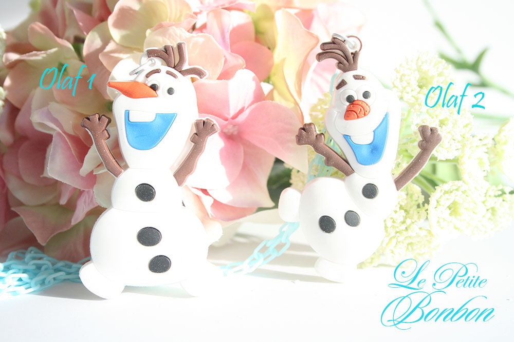 Olaf Anime necklace