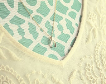 Wishbone necklace