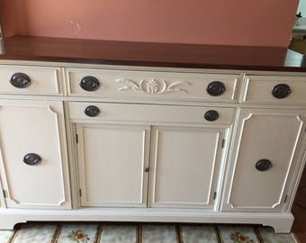 Large Federal Style Buffet