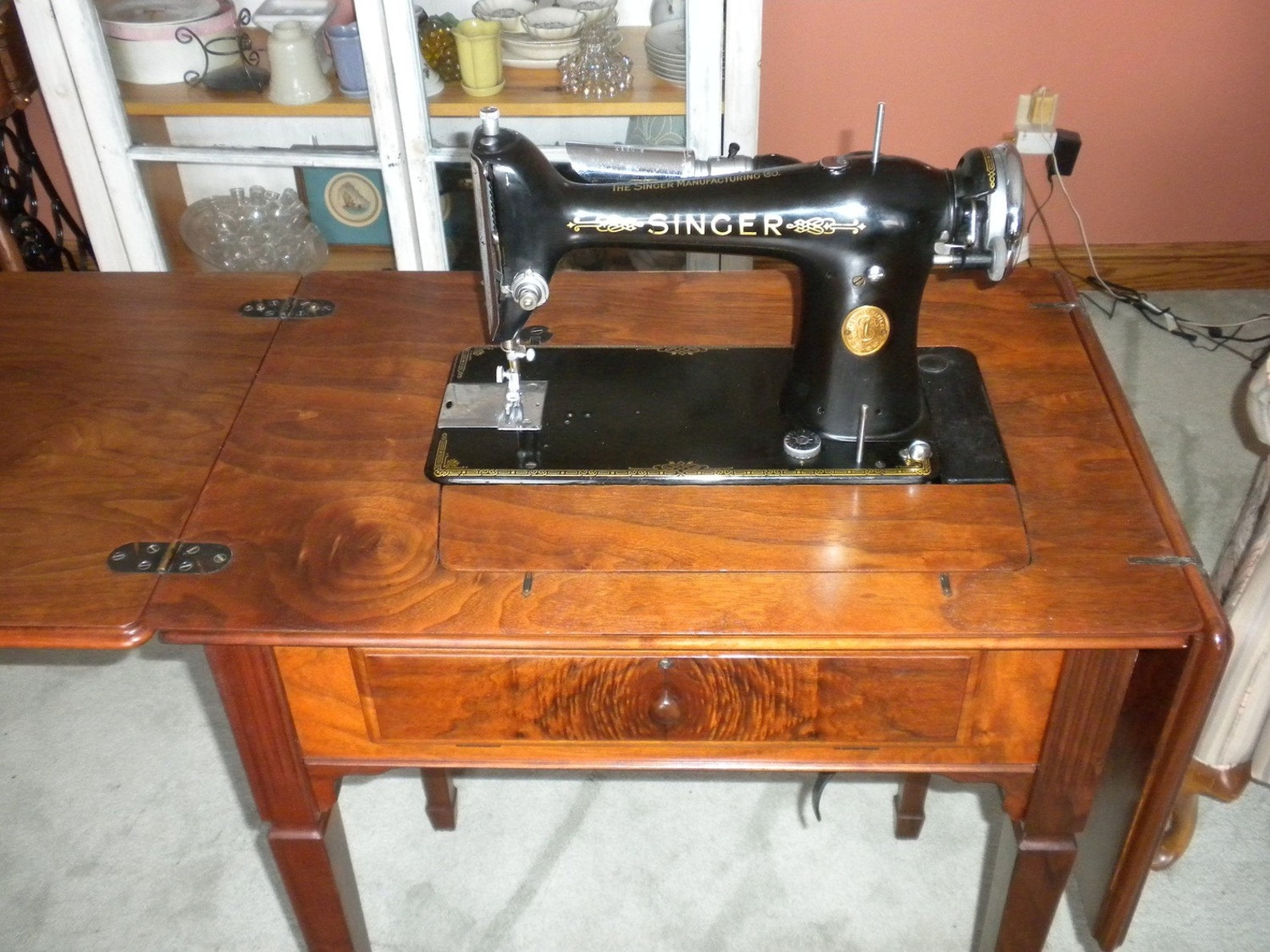 Vintage Singer 101 Sewing Machine and Cabinet Pick-up only | Etsy