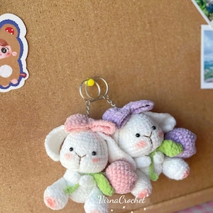 Crochet Bunny Keychain: Handmade Amigurumi Rabbit Bag Charm with Tulip