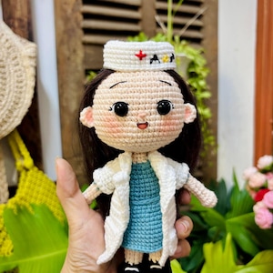 Crochet Nurse Doll Keychain,Amigurumi Doctor Gift,Mini Nurse Graduation Plushie,Graduation Gift,Gift for him,birthday gift