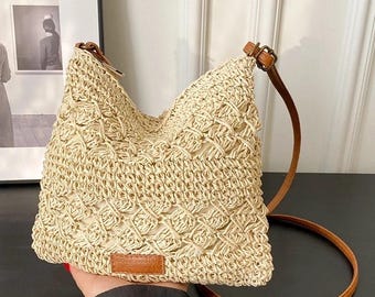 Borsa da spiaggia in rafia intrecciata a mano: Bali Boho Tote con cinturini in pelle