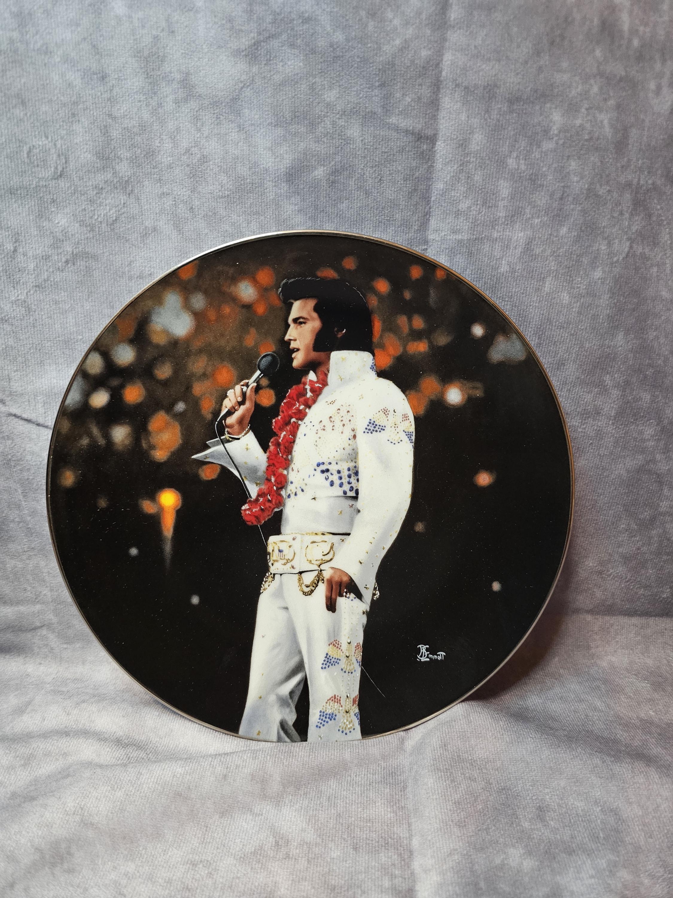 Elvis Presly "Aloha From Hawaii" Delphi Collectable Plate
